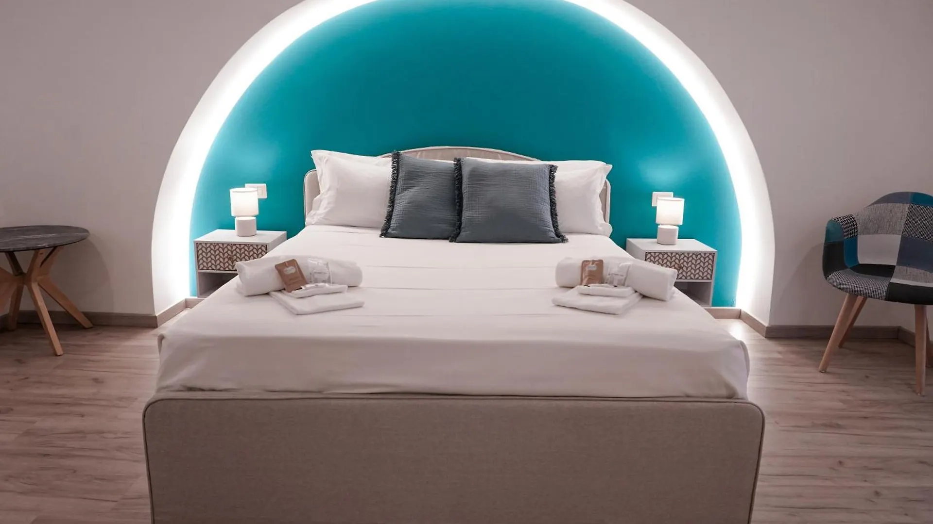 Apartment R-Home Crispi Catania Italy